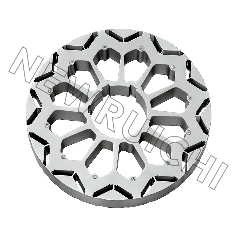 Nieuwe stator- en rotorlamineringen voor voertuigmotoren